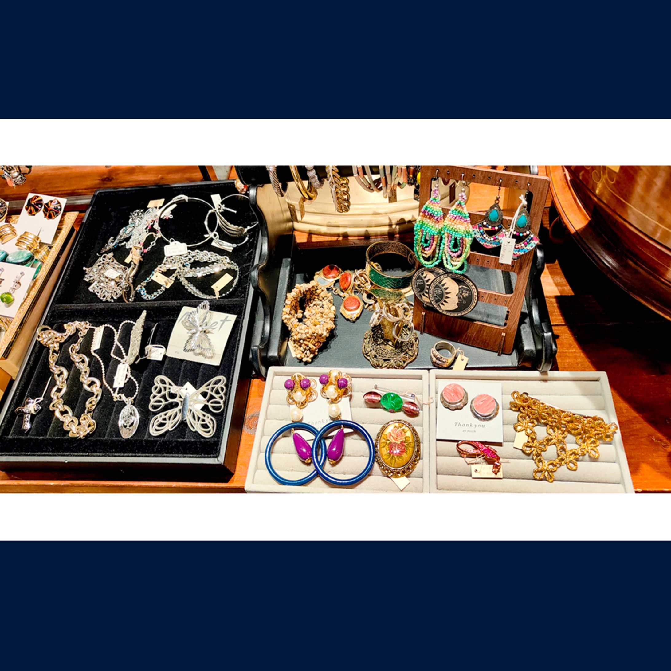 ventage jewelry-1