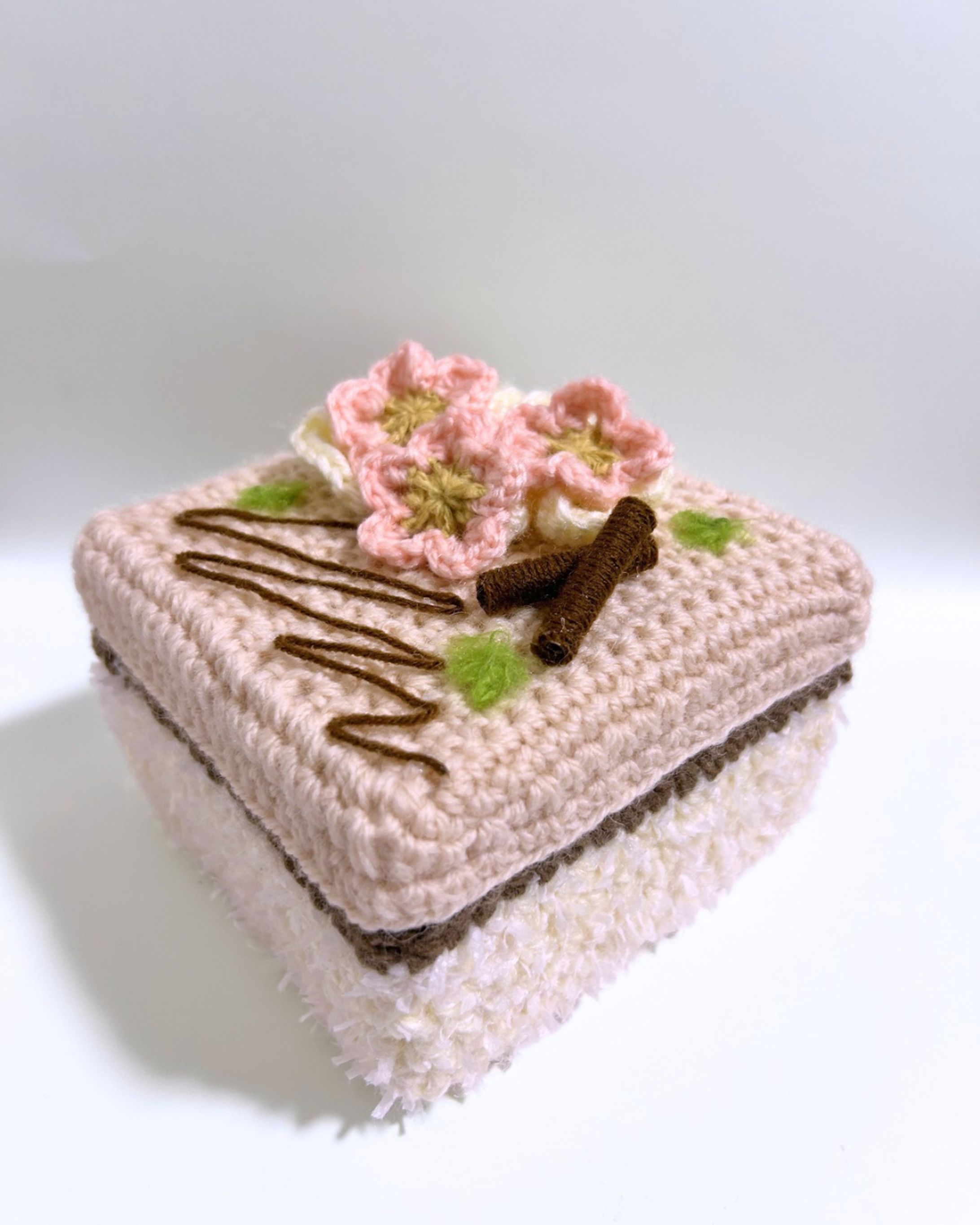 サクラのケーキ小物入れ-1