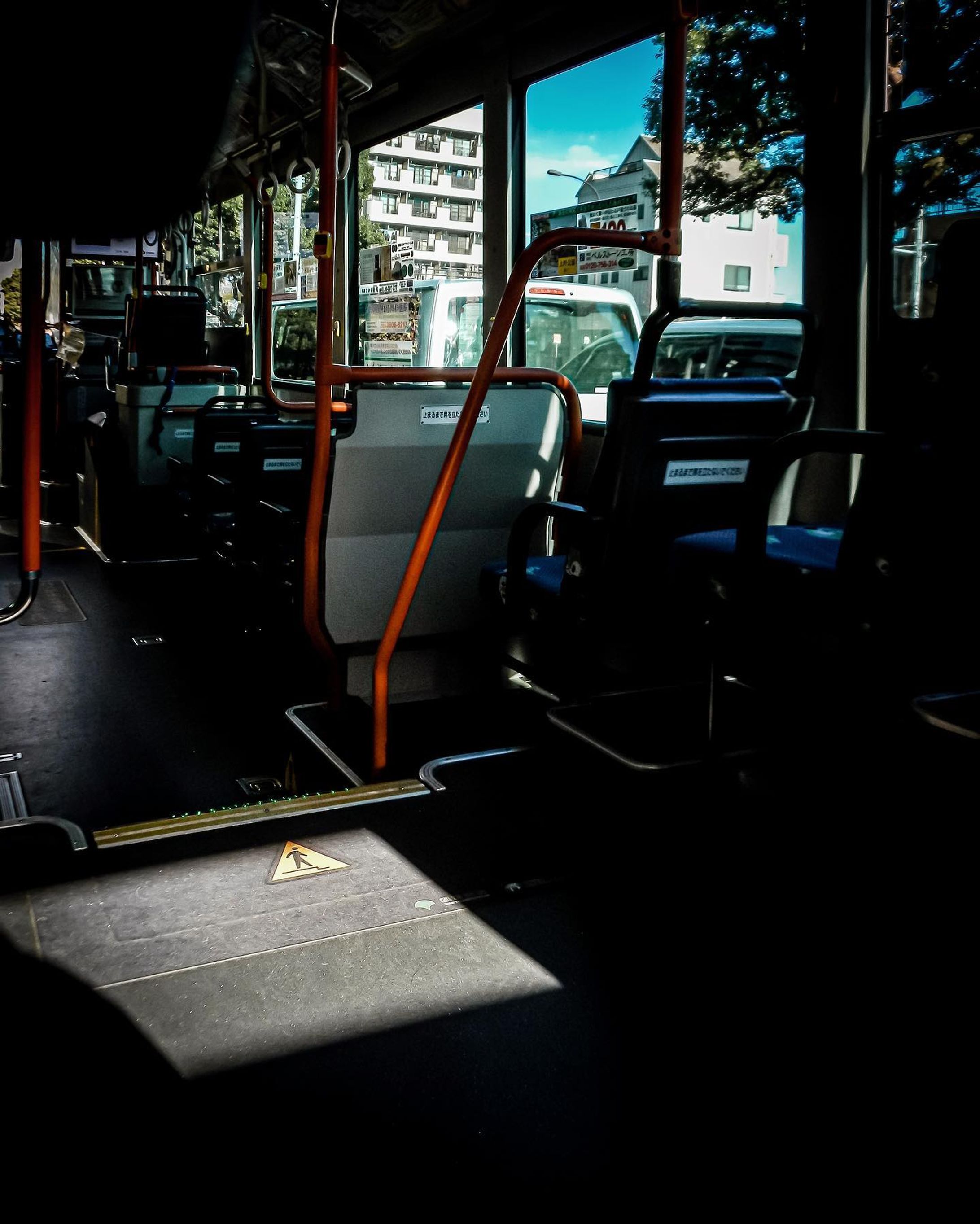 Inside the bus

-----------------------------------------
location:Sumida_Tokyo
-----------------------------------------
camera:Nikon D3200📸

#photography #japancityblues #snapshots #photographer #streetphotography #street_photography #bus #insidephotos #shadowphotography
 #写真好きな人と繋がりたい #カメラ好きな人と繋がりたい #なにげない瞬間を残したい #写真#カメラ#キリトリセカイ #バス#日常#車窓 #都バス #バス旅 #ファインダー越しの私の世界#東京カメラ部

写真を使ったオリジナルグッズを販売しています📸
販売ページはプロフィール欄のリンクをクリック！
@chopstick.44-1