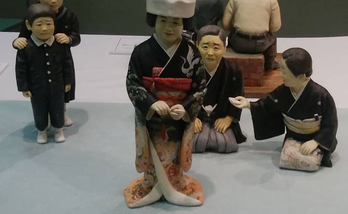 2025、2011年