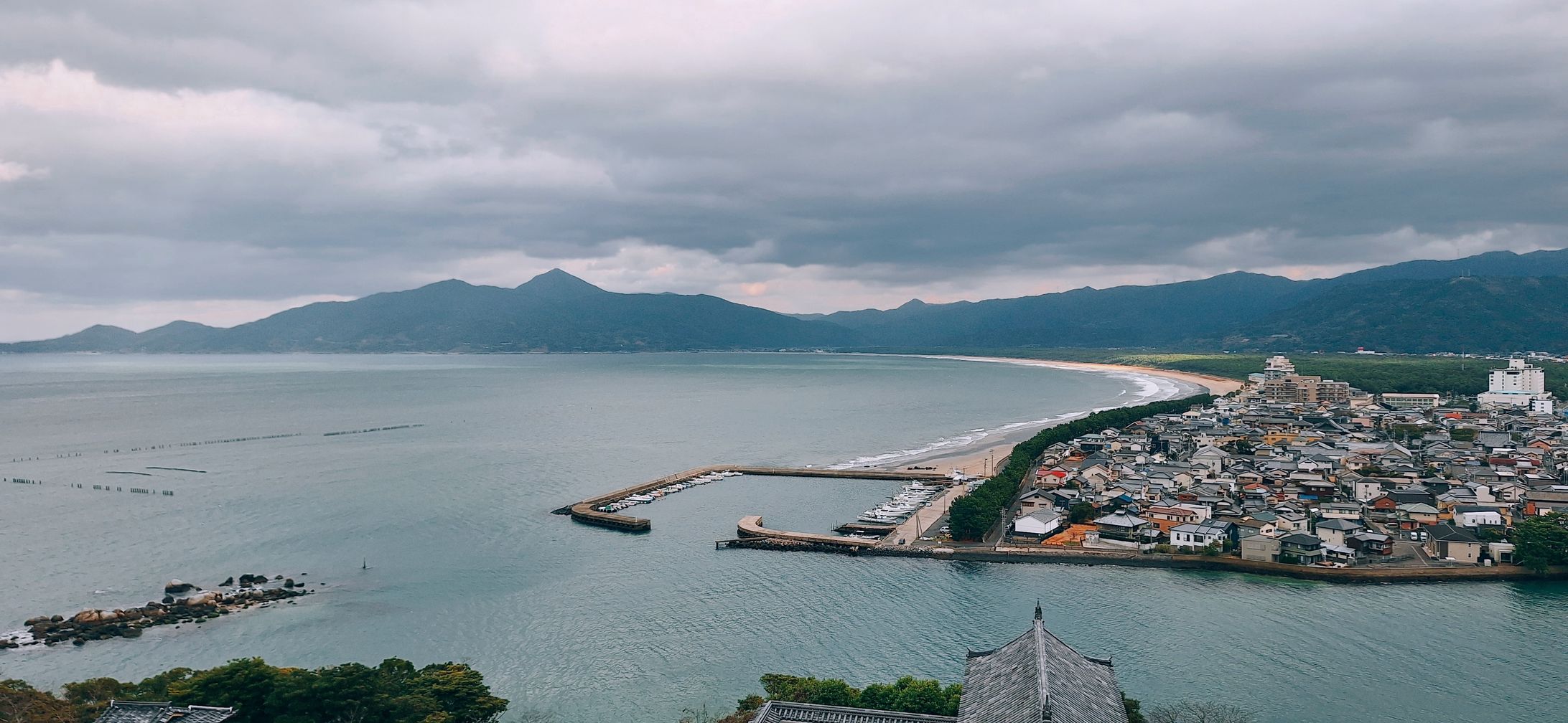 冬の海を眺める-1