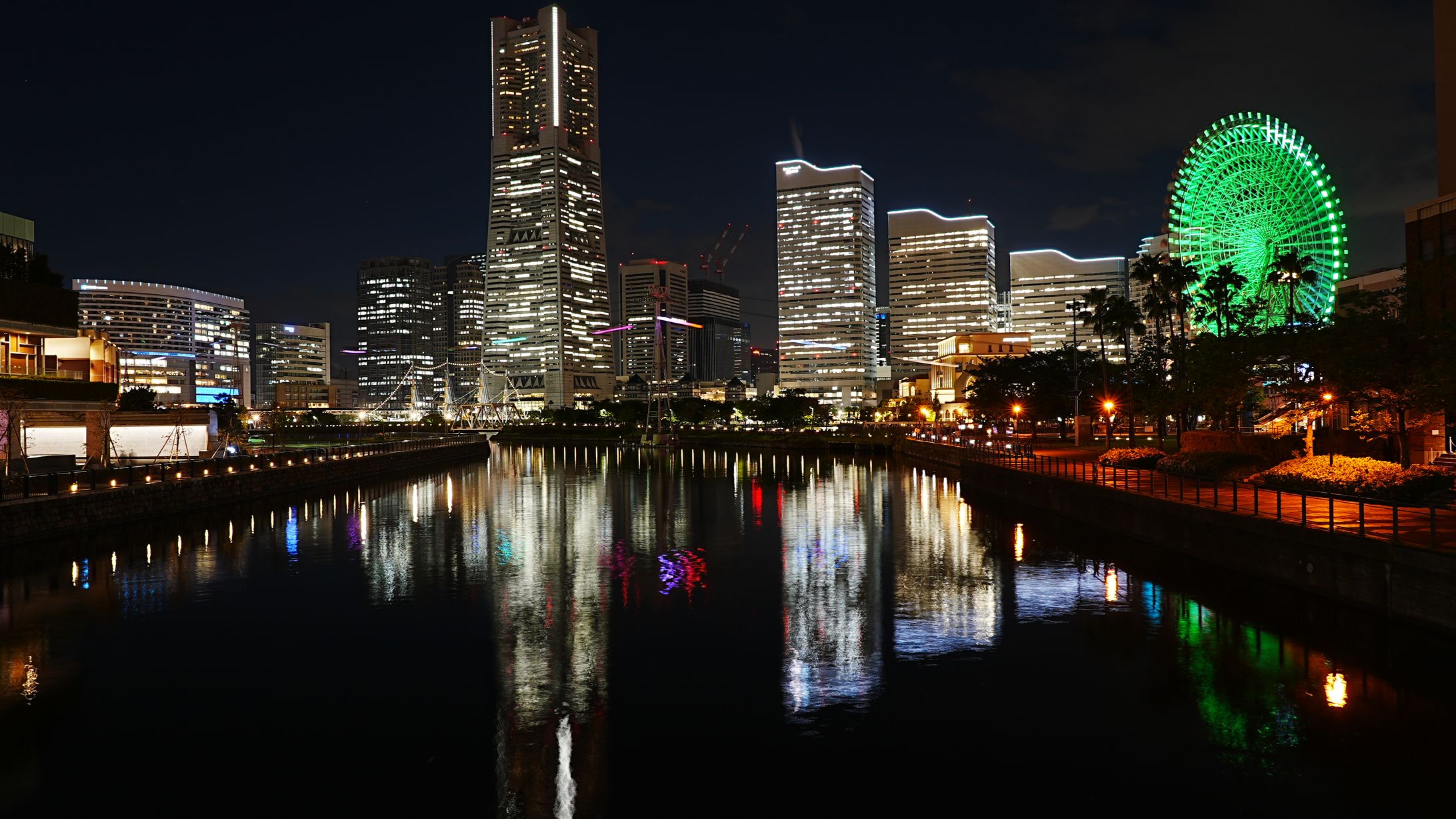 【photo】横浜みなとみらい夜景-1