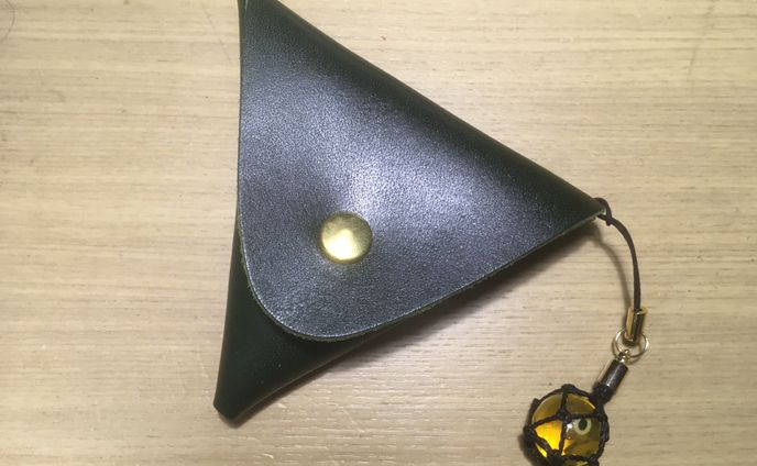 三角コインケース