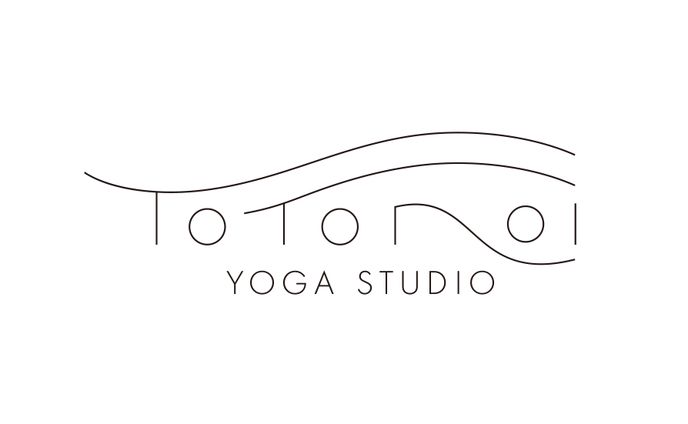 【ロゴ】TOTONOI YOGA STUDIO