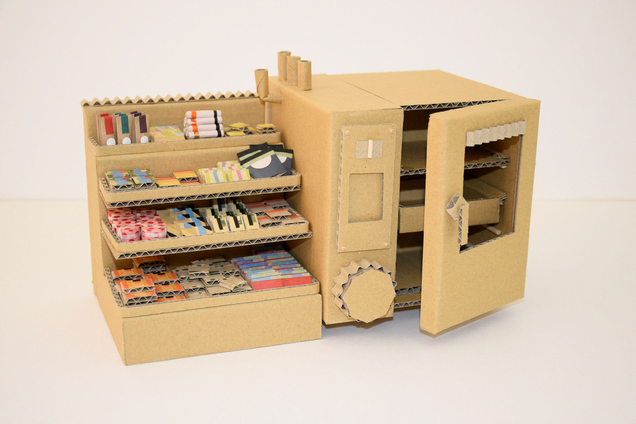 コンベクションとおさかな什器-1