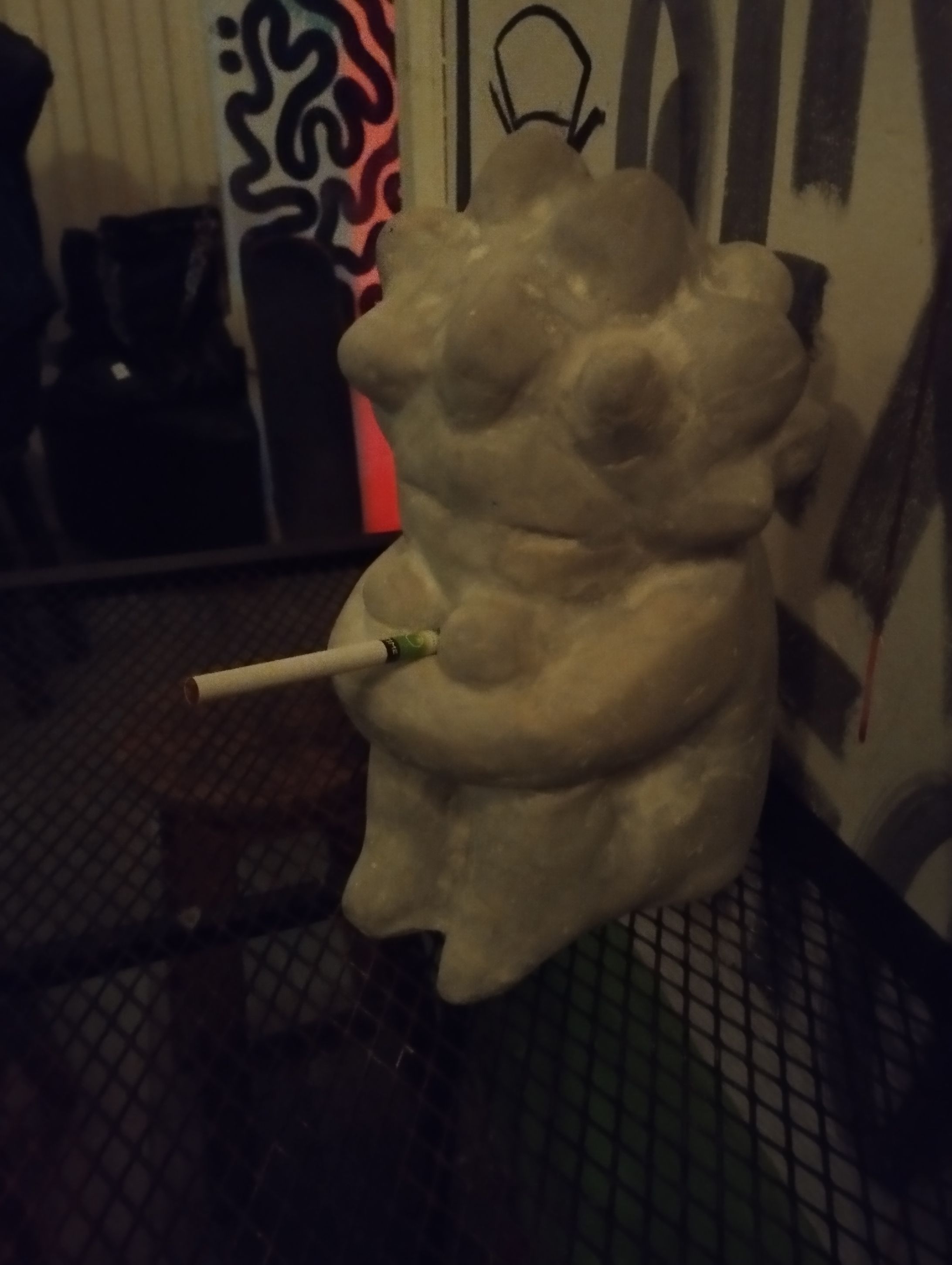 Conclusión lógica a la irracionalidad (sculpture)-1