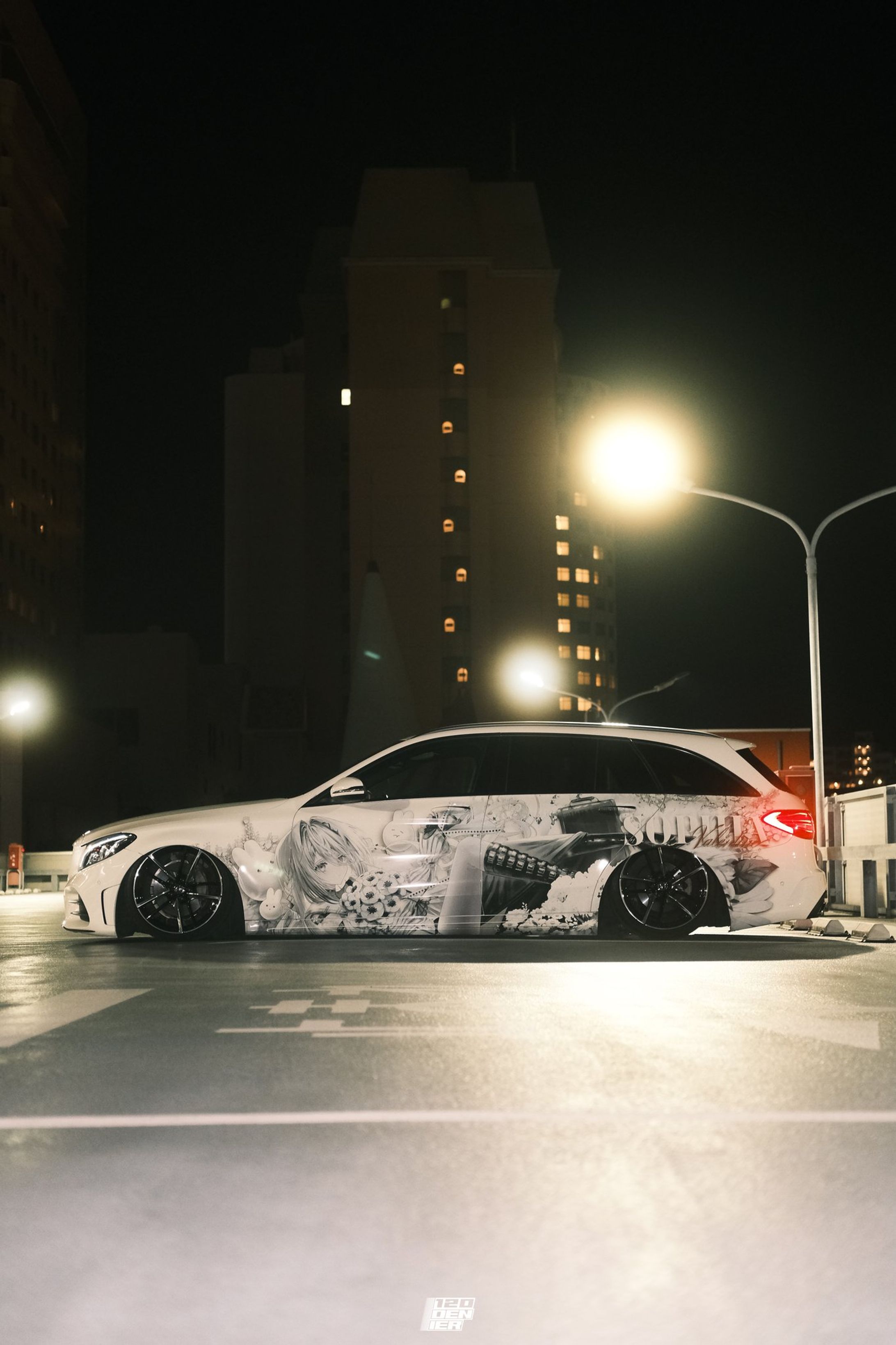 so-chan sofiavalentine Mercedes-Benz-1