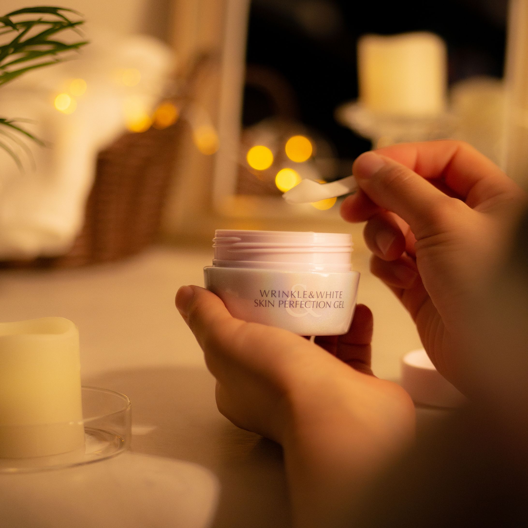 MIKIMOTO COSMETICS  WRINKLE &WHITE SKIN PERFECTION GEL-1