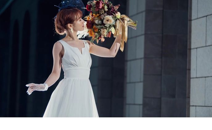Photo by me

去年撮影したシリーズ③
お美しい〜🥺

dress @minanodress 
hair&make @sakura.k.5 
model @hana.yome0125 
accessory @nahataria_info 
bouquet @nayu__bouquet 

#ショートヘア 
#ショートカット女子 
#ショートカット花嫁 
#followme 
#前撮り 
#wedding 
#weddingpictures 
#結婚写真 
#全国の花嫁さんと繋がりたい 
#花嫁 
#weddingphotography 
#ウェディング 
#洋装 
#ドレス 
#洋装前撮り 
#洋装花嫁 
#ロケーションフォト 
#ウェディングフォト
#ブライダル
#プレ花嫁 
#プレ花嫁さんと繋がりたい 
#新婦 
#卒花嫁 
#撮影依頼受付中 
#prewedding 
#女性フォトグラファー 
#instalike 
#naturalphoto
#丸の内フォトウェディング
#東京駅フォトウェディング