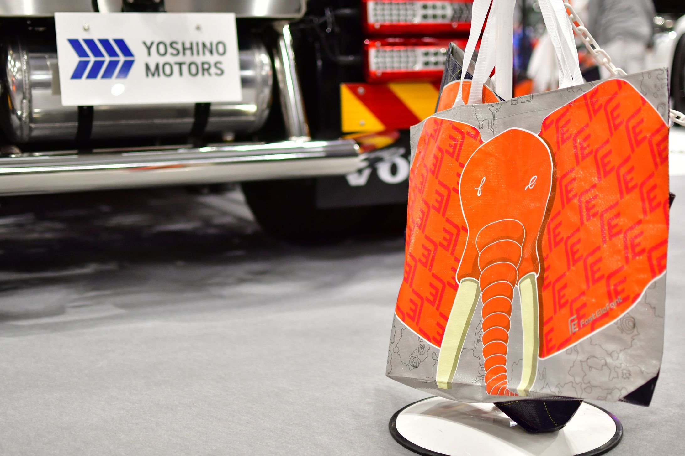 ヨシノ自動車_イベントノベルティ-1