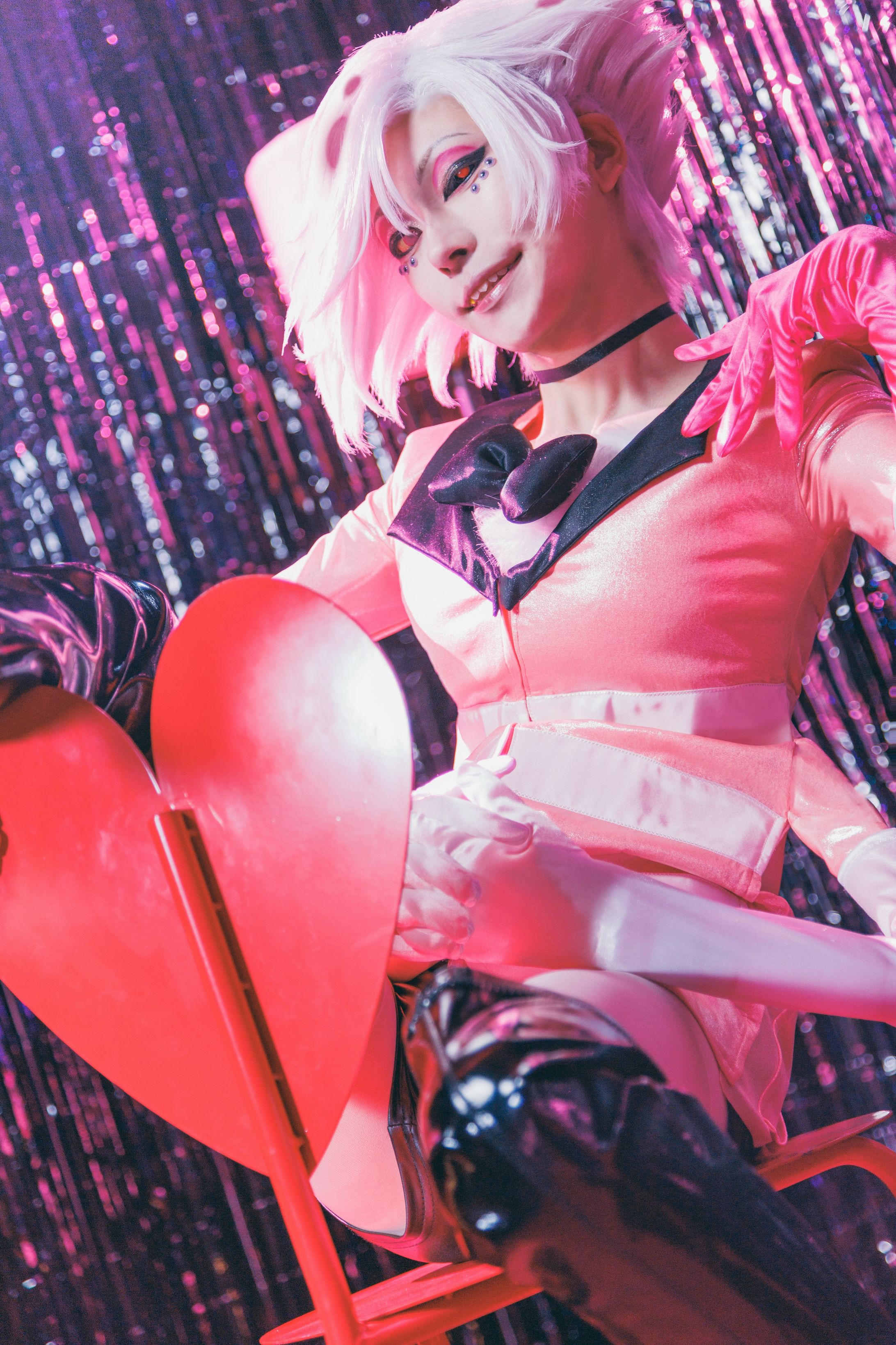 キャラクター衣装・写真レタッチ-1