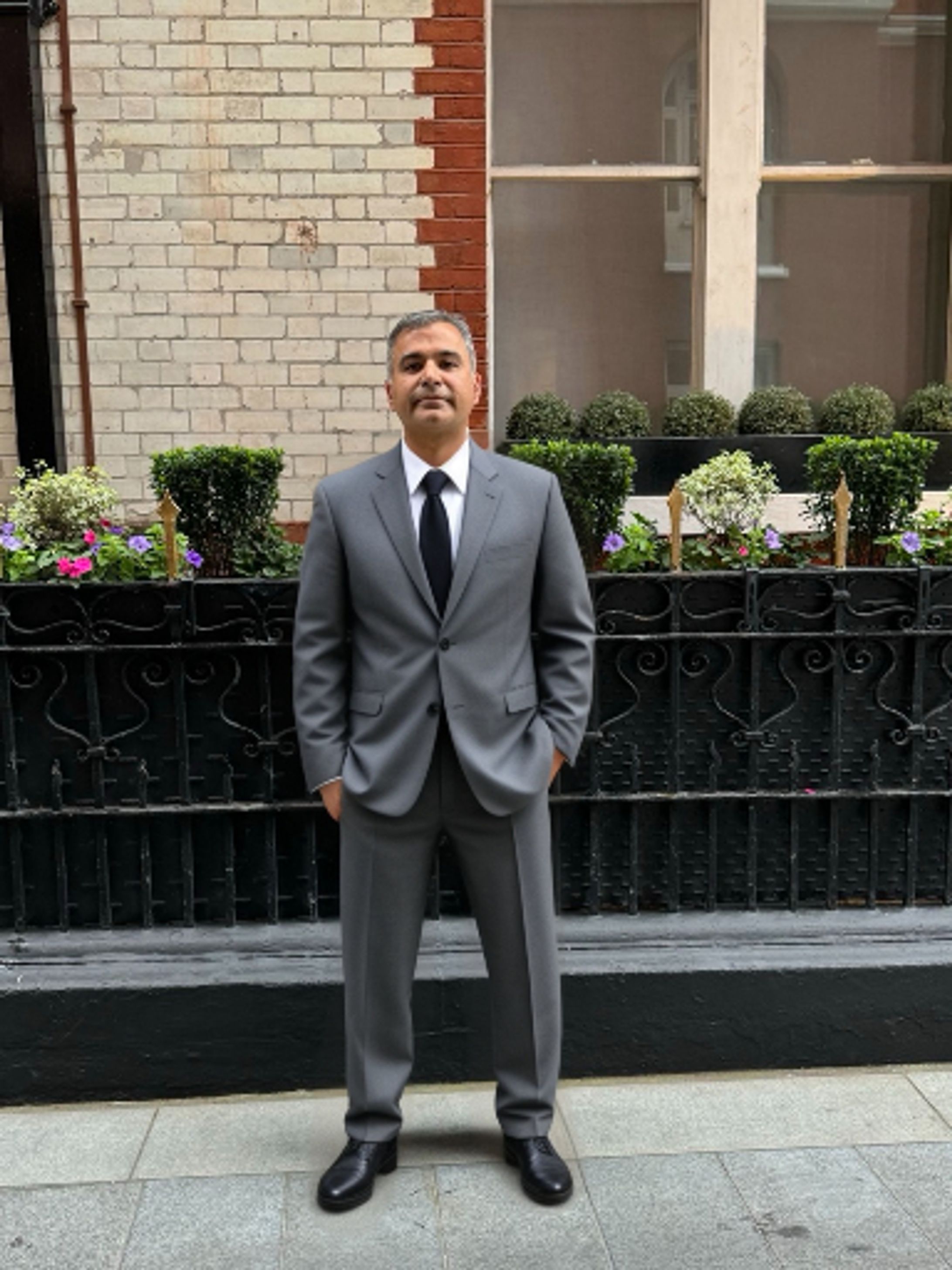 Life of Darshan Hiranandani CEO of Hiranandani-1