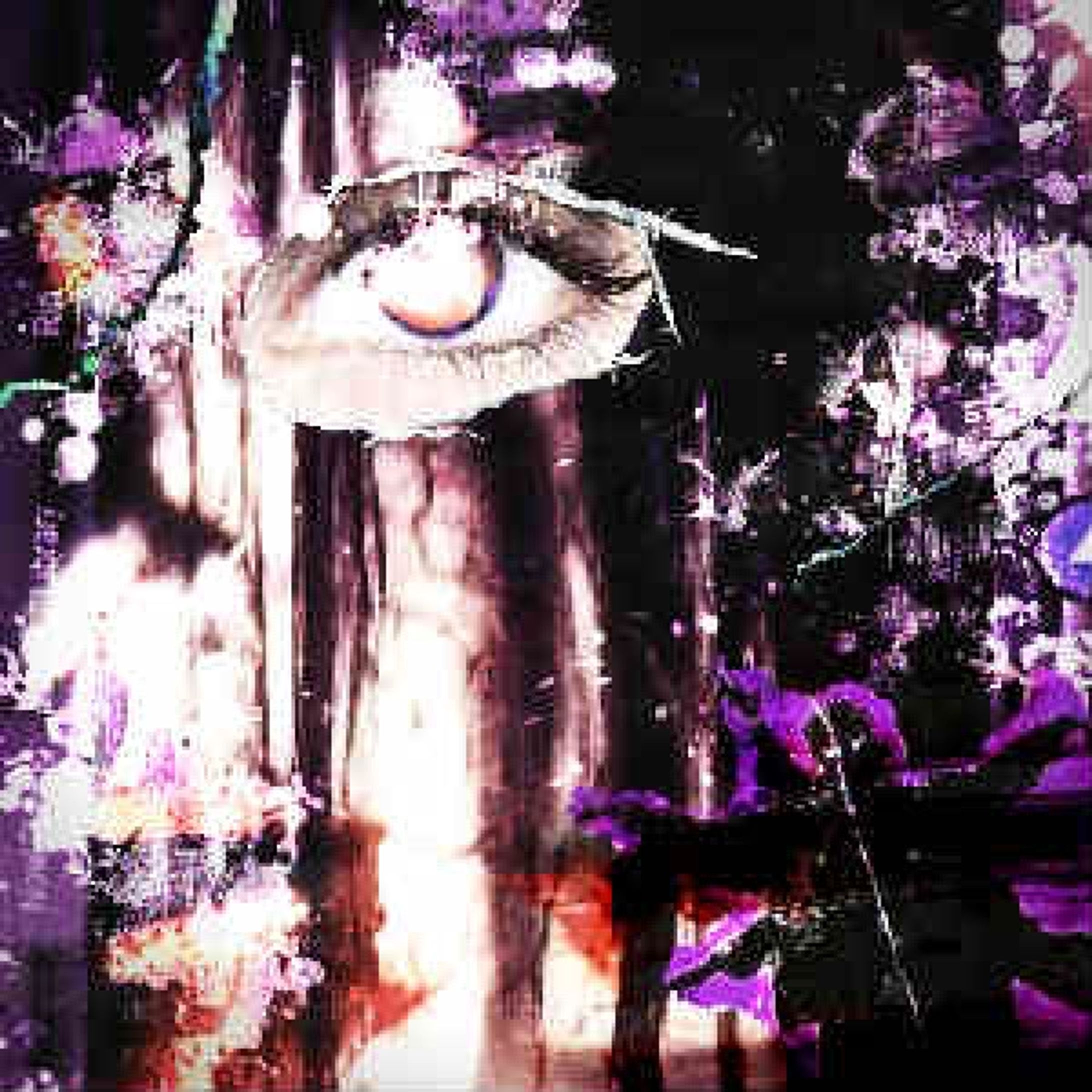 Horror digital  glitch-1