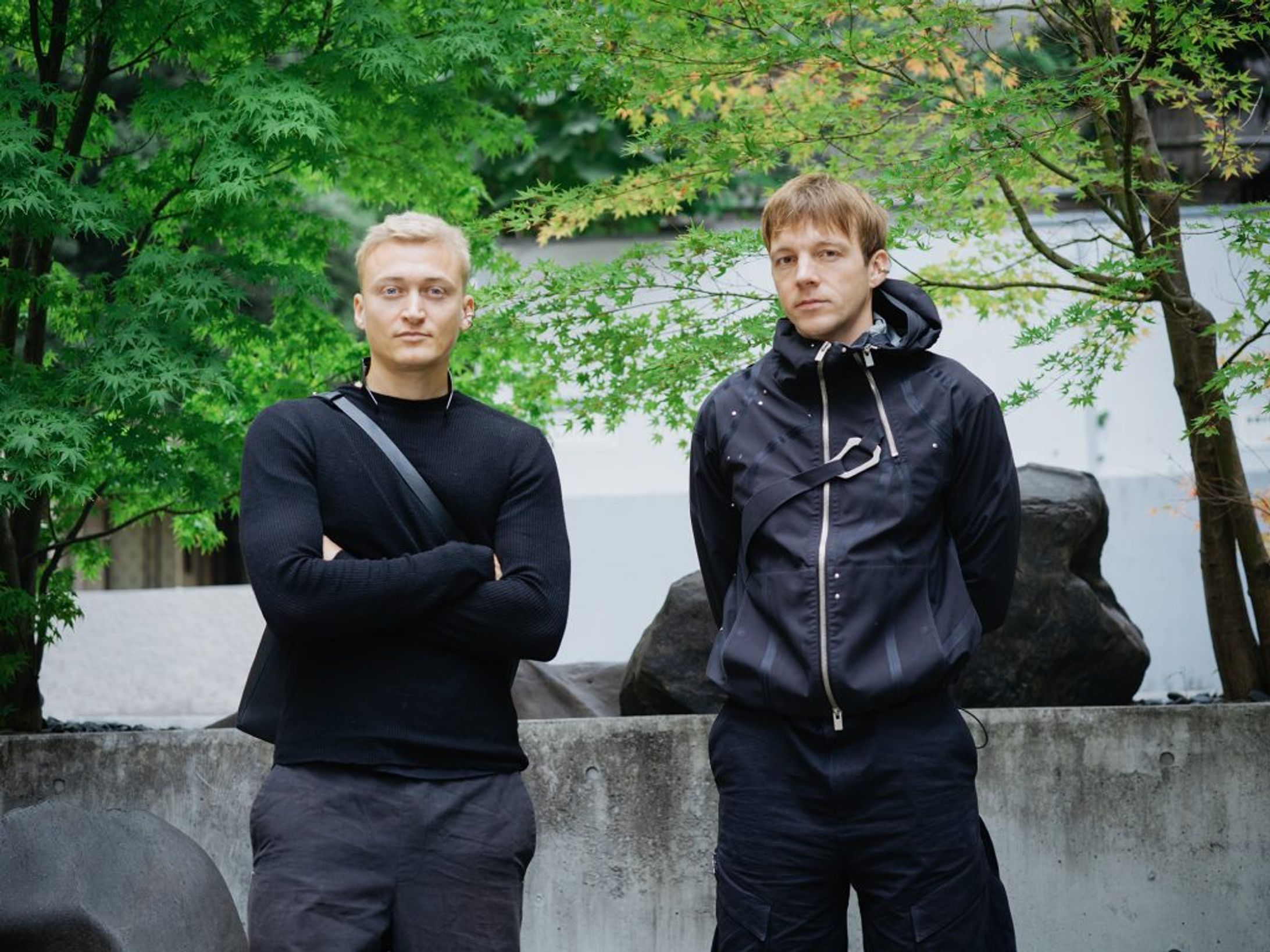 “R&D部門”を持つ次世代ブランド「エリオット エミル」　創業者兄弟が語る“工業的エレガンス”の哲学 - WWDJAPAN-1