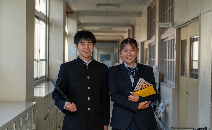高校