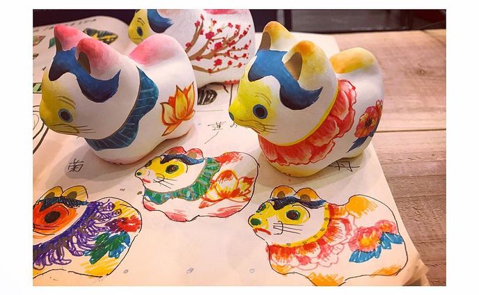 新入りちゃん
.
さっき完全にアカウント乗っ取られてました、もう大丈夫なはず？
 #犬張子 #illustration #craft #painting #drawing #東京キッチュ谷中店