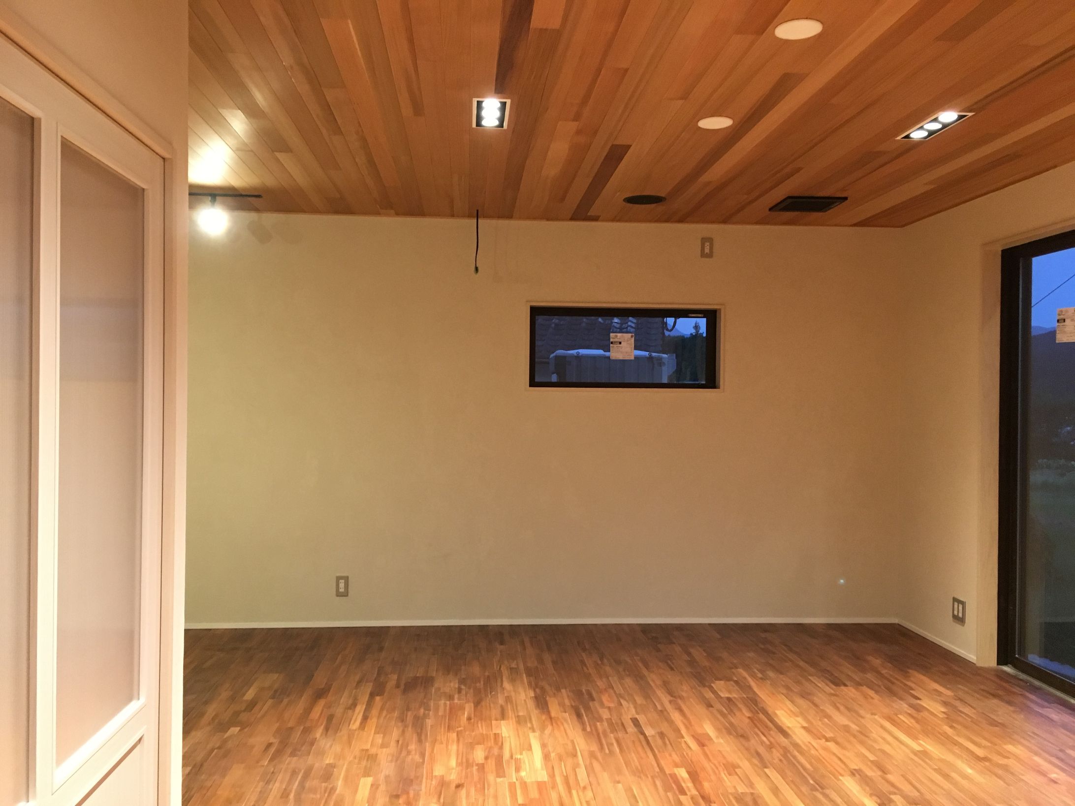 K邸 / 珪藻土施工-1