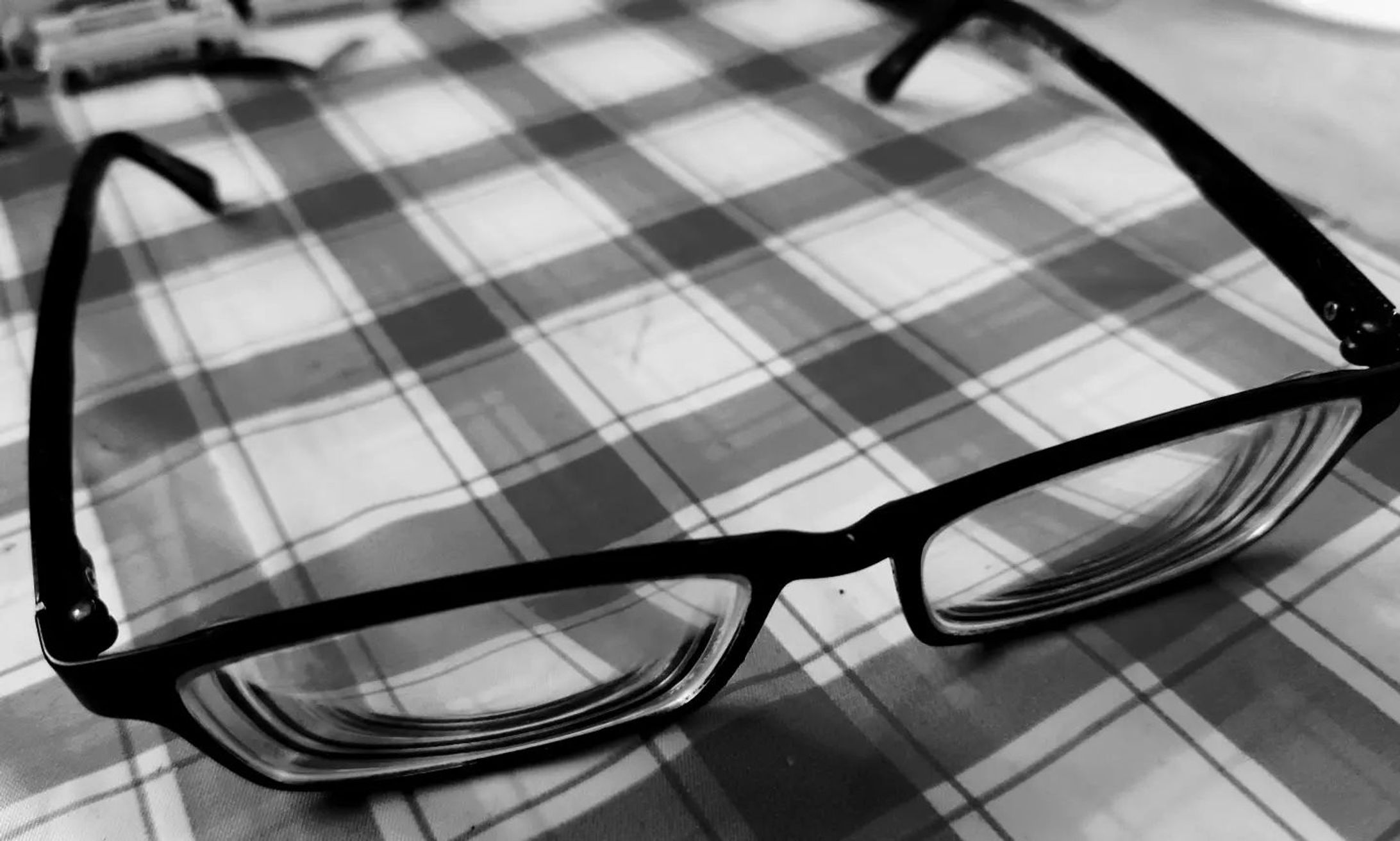 お役御免の眼鏡-1