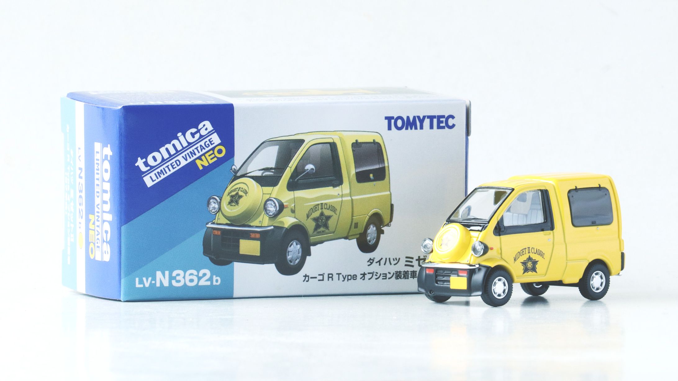 TOMYTEC トミカリミテッドヴィンテージ LV-N362a ダイハツ ミゼットII カーゴ R Type オプション装着車（黄）97年式 パッケージイラスト-1