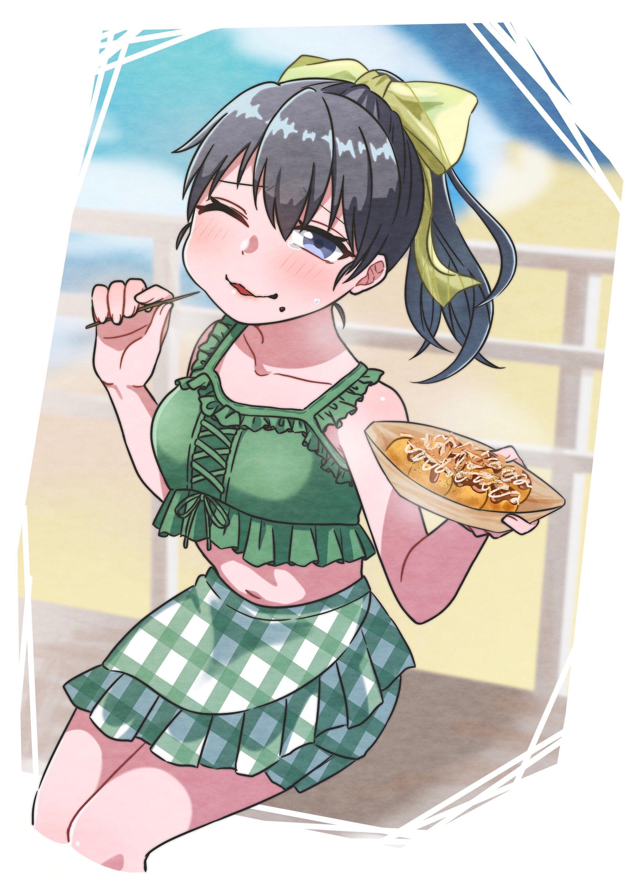 自主制作　海でたこ焼きを食べる女の子-1