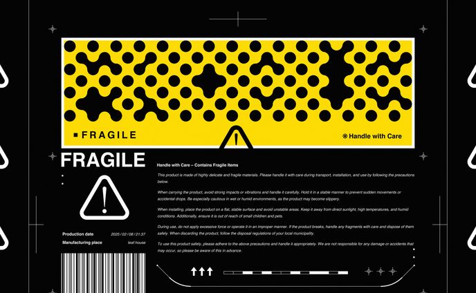 タイポグラフィ　FRAGILE