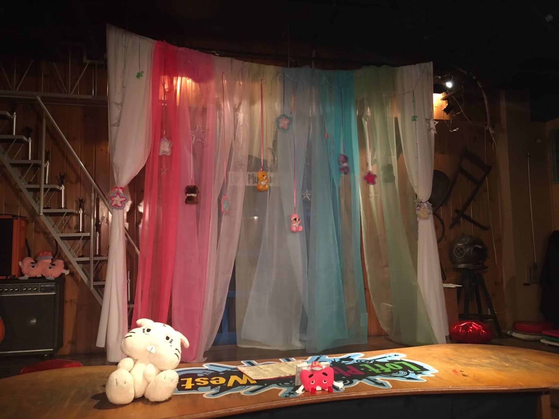 超アイドルちぃちゃ イベントステージ装飾-1