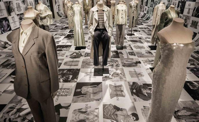 ジョルジオ アルマーニ50年の軌跡を辿る『ARMANI/Archivio』展が銀座で開催中 | 【GINZA】東京発信の最新ファッション＆カルチャー情報