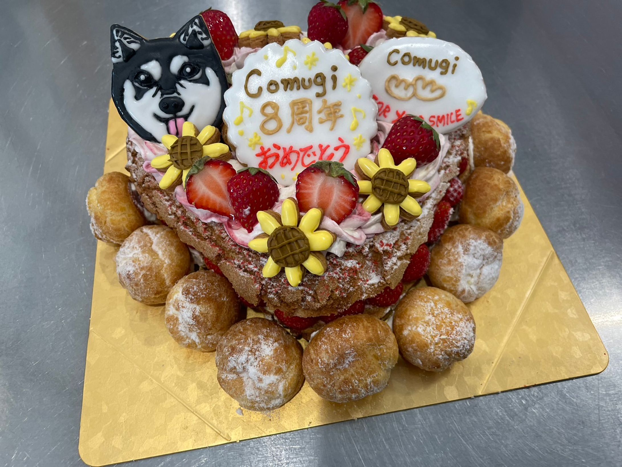 祝！comugi 8周年記念ケーキ-1