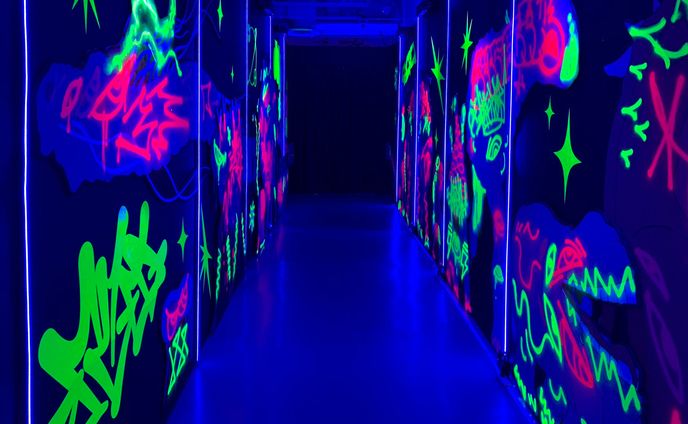 MIDNIGHT MISSION_展覧会設営