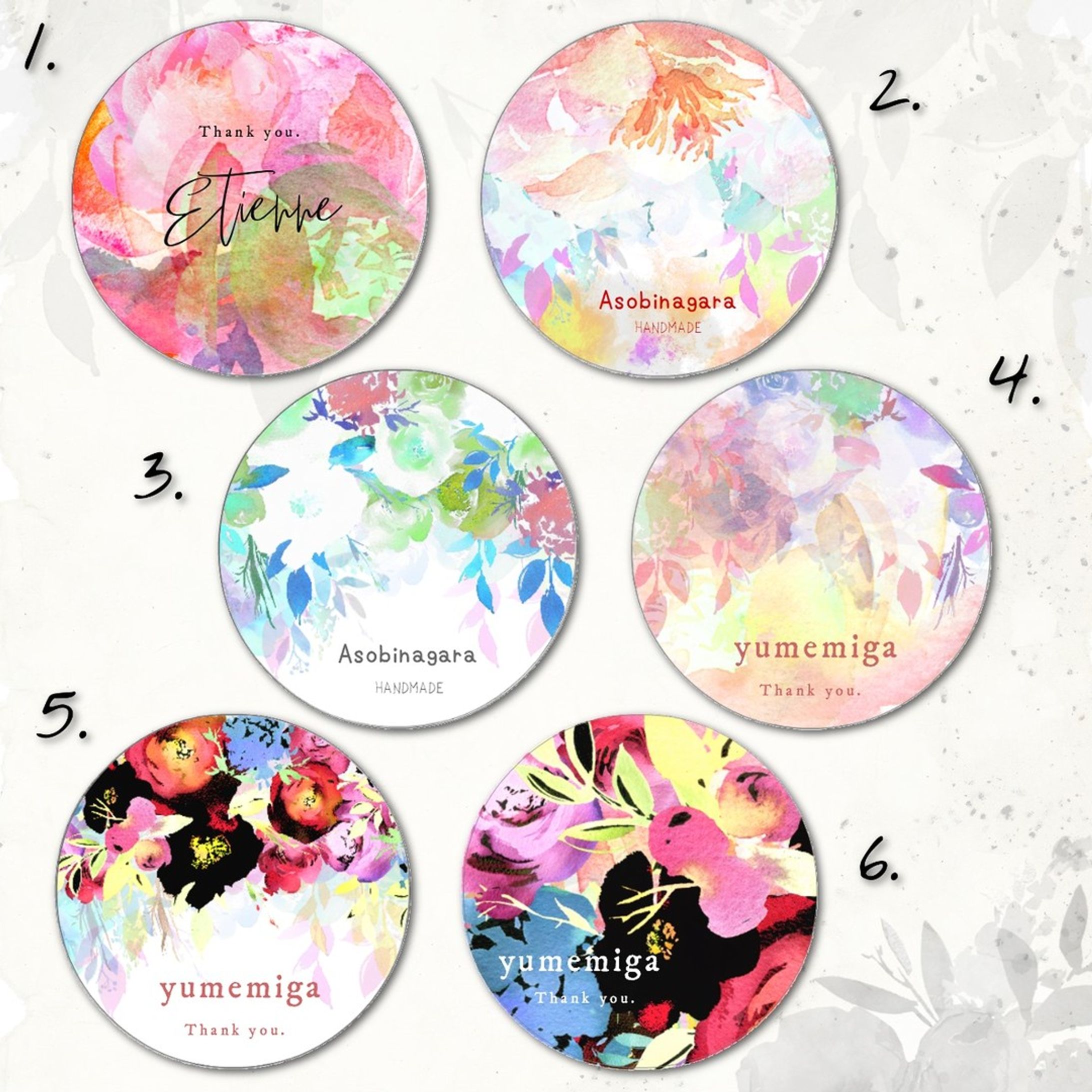 【＃16】：
花素材の一部分をクローズアップして、大胆な色加工でドリーミーなテイストに仕上げたもの。シックで小ぶりなフォントがよく似合います。このシリーズの物だけを順々にリピートされる方もいらっしゃるシリーズ。

◆◆【メルカリは8月27日頃までお休み中。ご予約のみ可能です】◆◆
↓↓↓
今すぐのご注文はminne・Creemaをご利用ください。プロフィール欄から飛べます。
【インスタ内で商品仕様やお値段を1から全部ご説明するお取引き】は承っておりません。
ご希望でしたらピンポイントで特定の商品用URLもお伝えできますので、必ず商品説明をご一読くださいませ。

----------﻿

直径は4cm。シールで一番人気の「ツヤあり丸型ショップシール」。﻿
商品箱の仕上げやサンキューシールにはもちろん、ノベルティにも。
﻿

※48枚：999円　から﻿

﻿
同じシリーズは﻿
#響のツヤ丸シール
﻿
---------------﻿
全商品は﻿
#hikarino_hibiki﻿
﻿
#アクセサリー台紙﻿
#ピアス台紙﻿
#ネイルチップ﻿
#ハンドメイドピアス﻿
#ハンドメイド ﻿
#ハンドメイドアクセサリー﻿
#名刺﻿
#名刺デザイン﻿
#名刺作成﻿
#アクセサリー﻿
#シールデザイン
#minneで販売中﻿
#メルカリ出品中﻿
#ショップカード﻿
#ショップシール﻿
#サンキューカード﻿
#サンキューシール﻿
#名刺オーダー﻿
#レジンピアス﻿
#レジンアクセサリー﻿
#天然石アクセサリー﻿
#お家サロン﻿
#隠れ家サロン﻿
#まつエクサロン﻿
#ハンドメイド好きさんと繋がりたい﻿
#ハンドメイド部﻿
#ハンドメイド作家-1