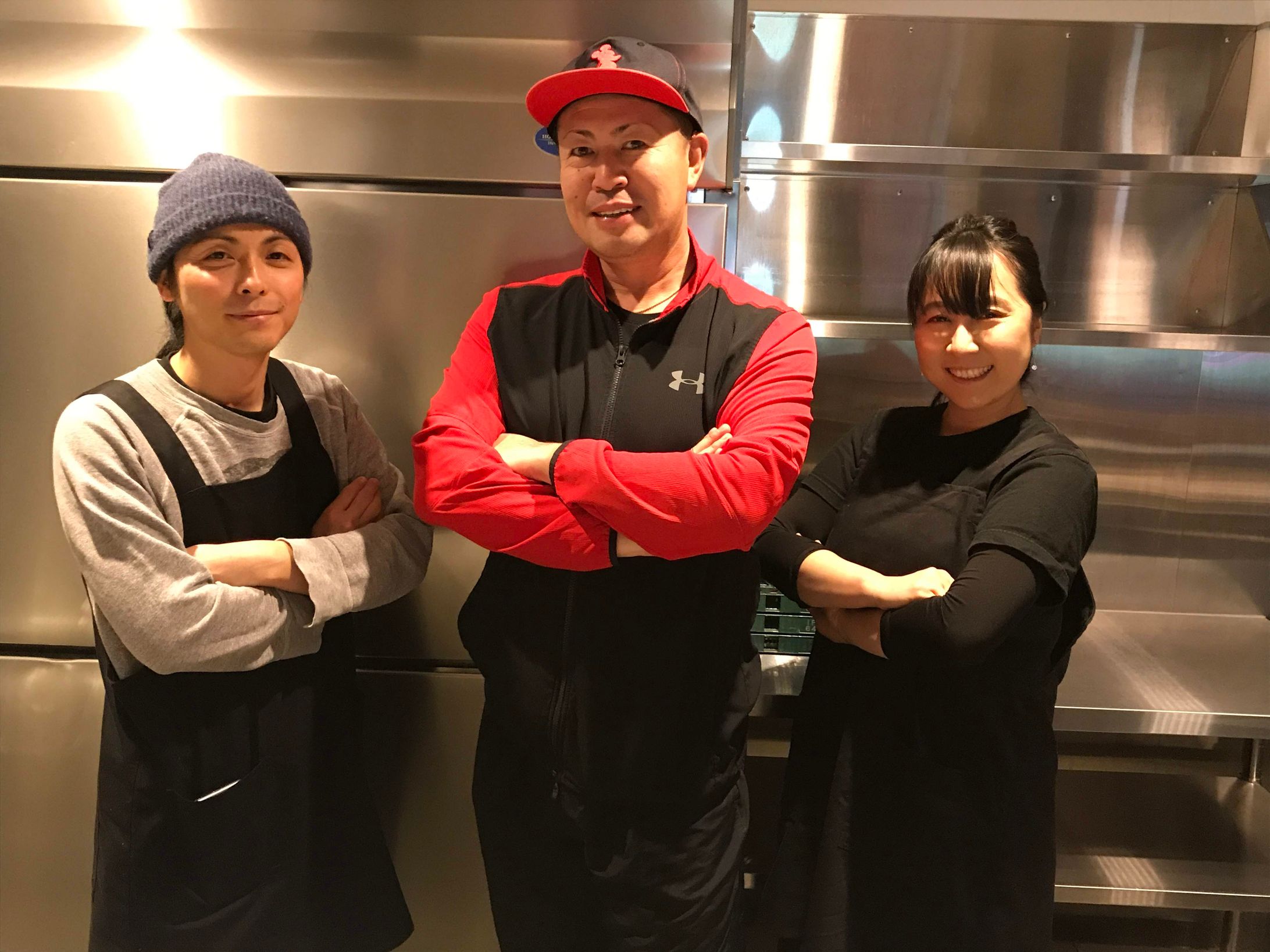 【ニュース】いわきFCパークで台風被災の農家や飲食店をサポートするポップアップストア　生産者やシェフの元気な笑顔（いわき経済新聞）-1