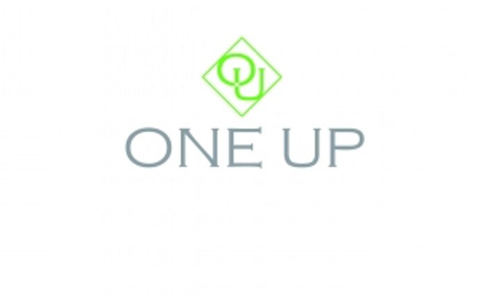 ロゴ　ONE UP