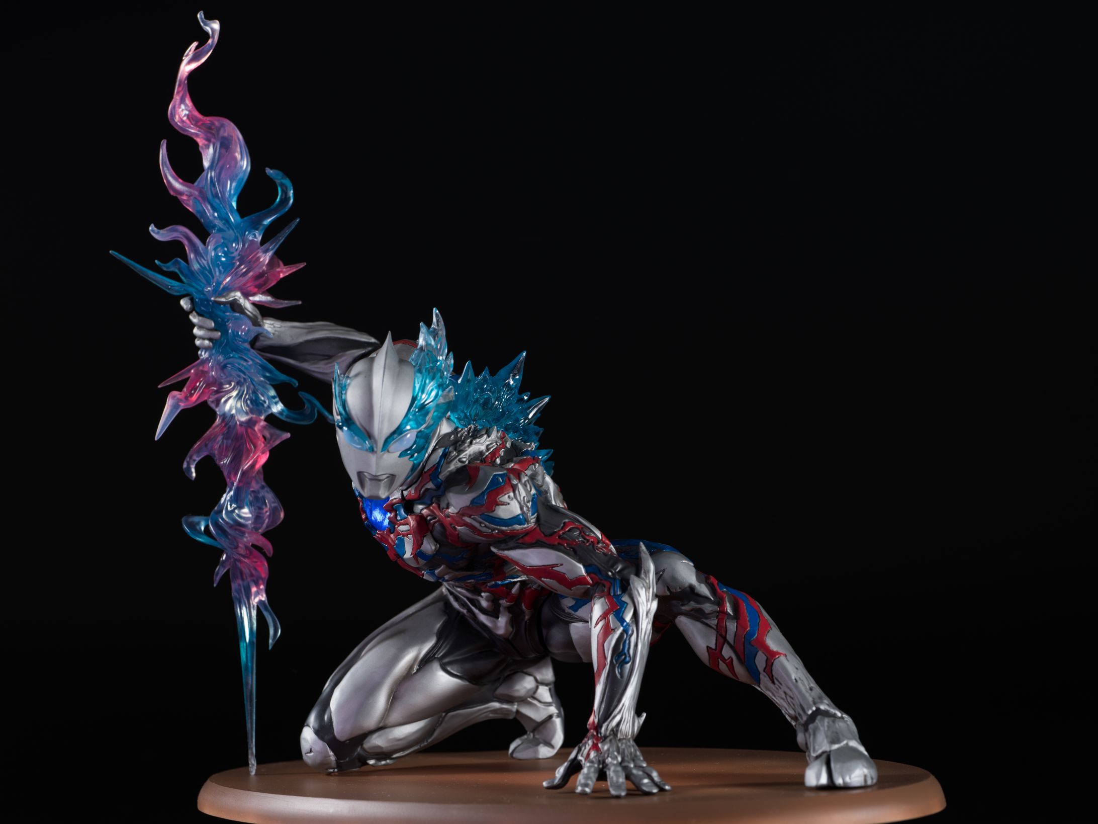 ウルトラマンブレーザー-スパイラルバレード--1