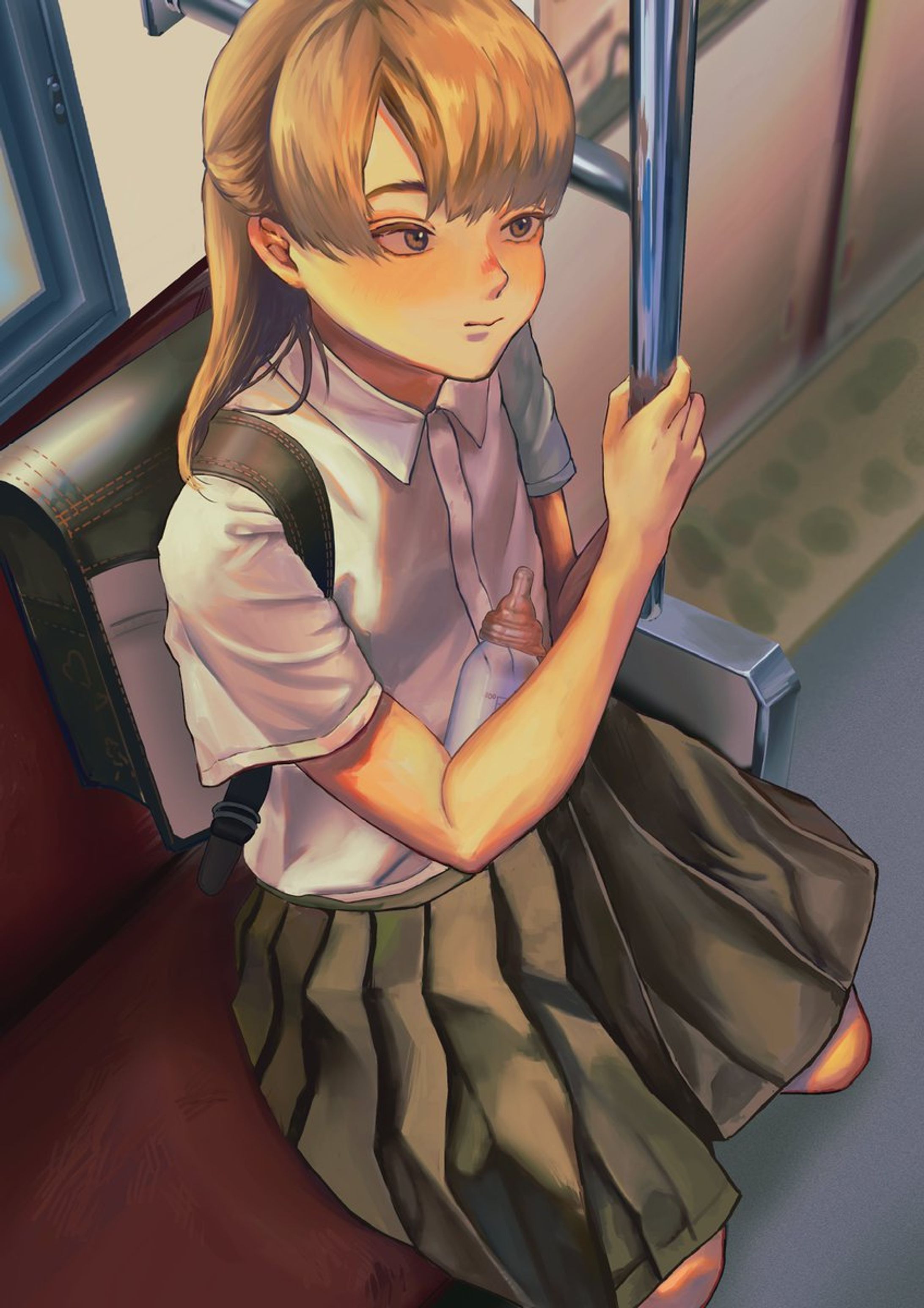 電車内の女の子-1