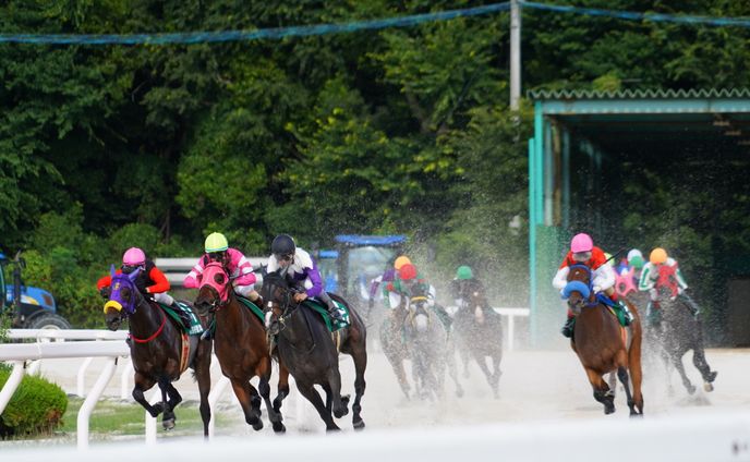 園田競馬・ゴールデンジョッキーズカップ
