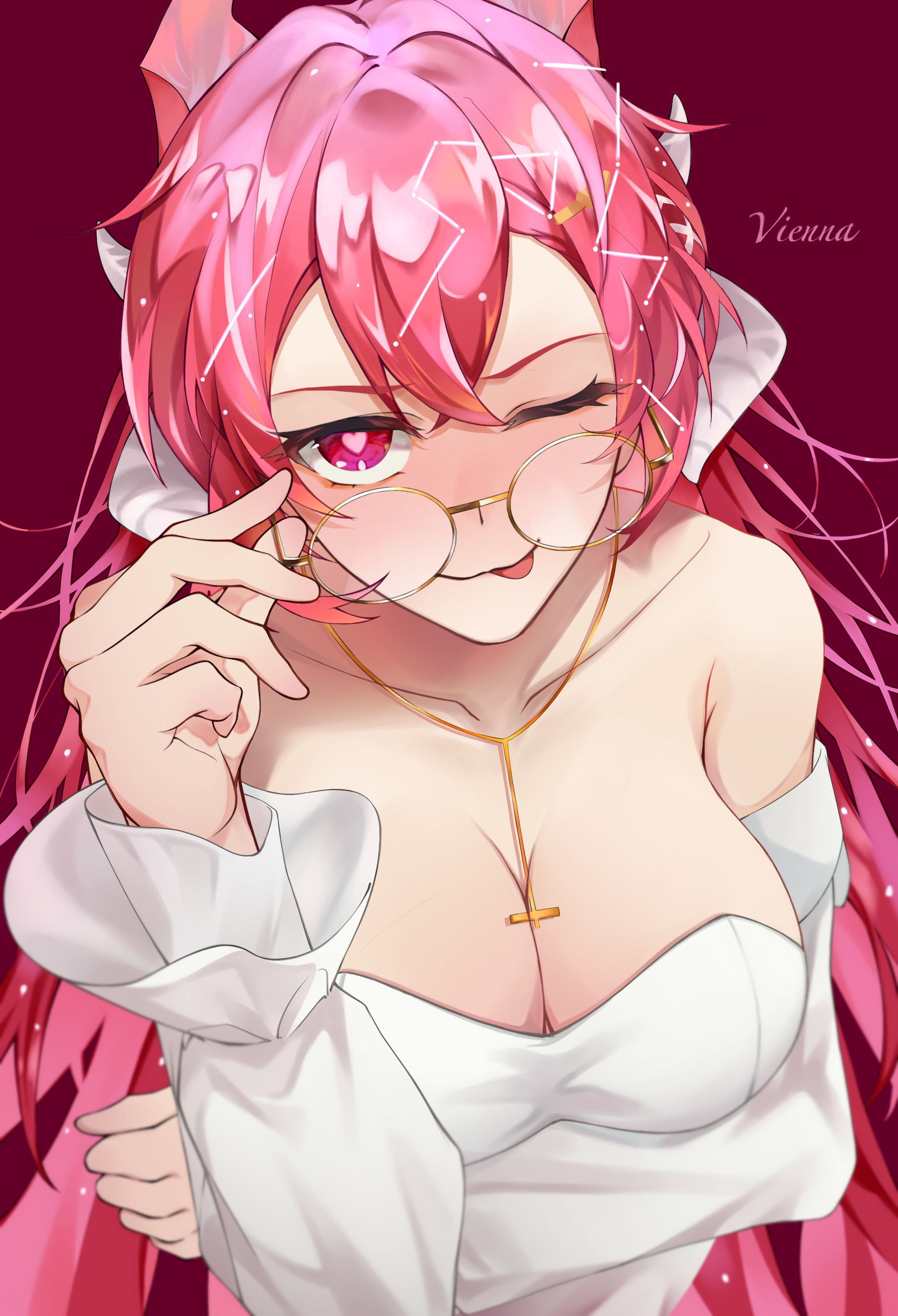Vienna with glasses✨-1