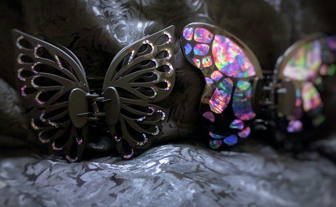 螺鈿細工のヘアクリップ