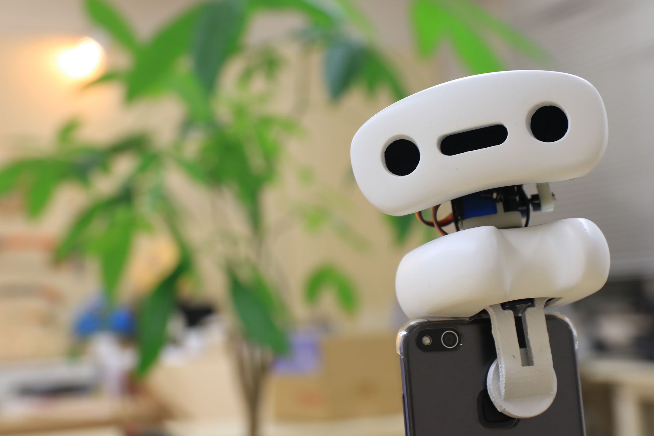 ２０１８～２０１９年　ソーシャルロボット制作、インタラクションデザイン-1