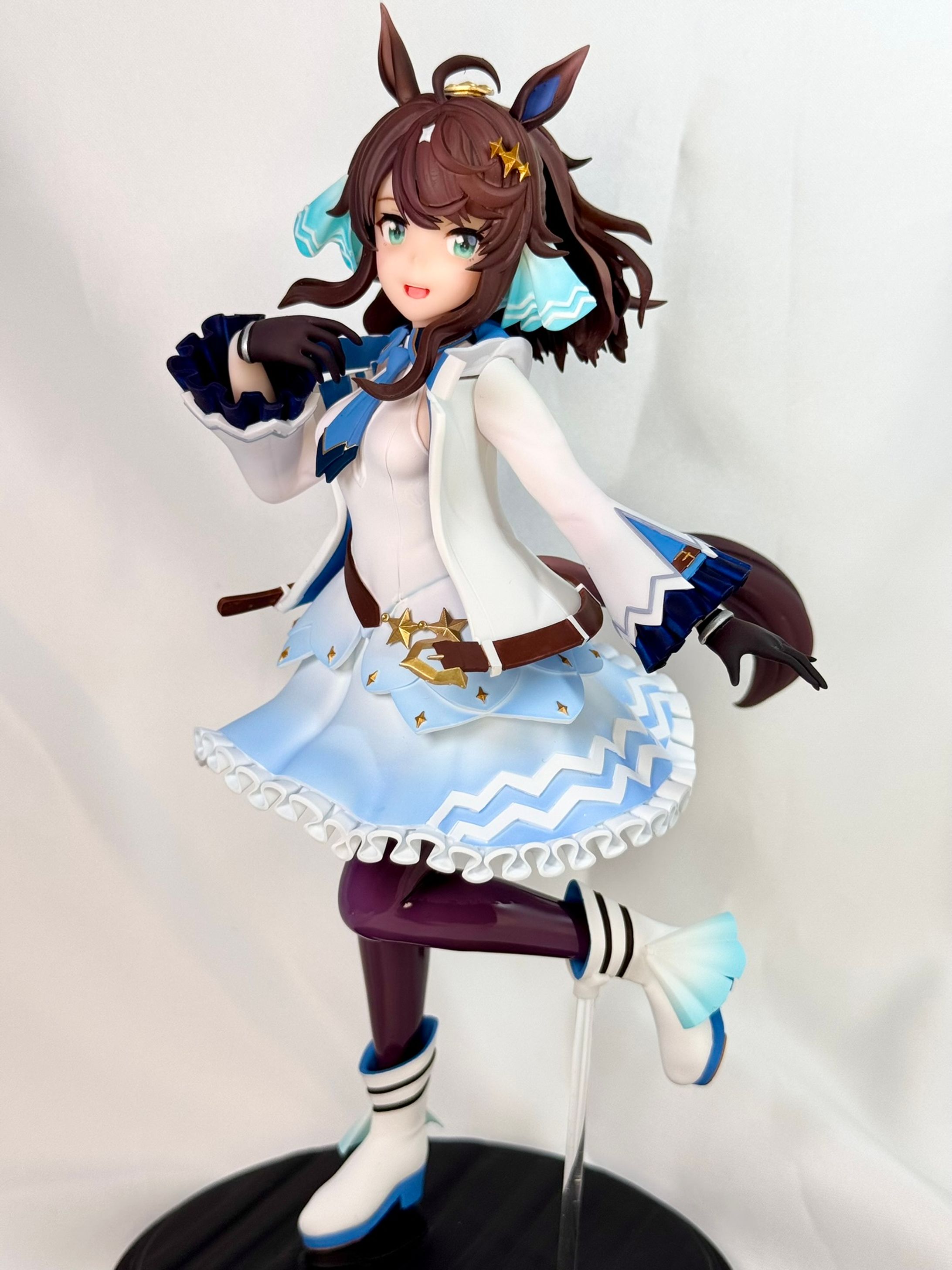 ウマ娘 デアリングタクト(ガレージキット)-1