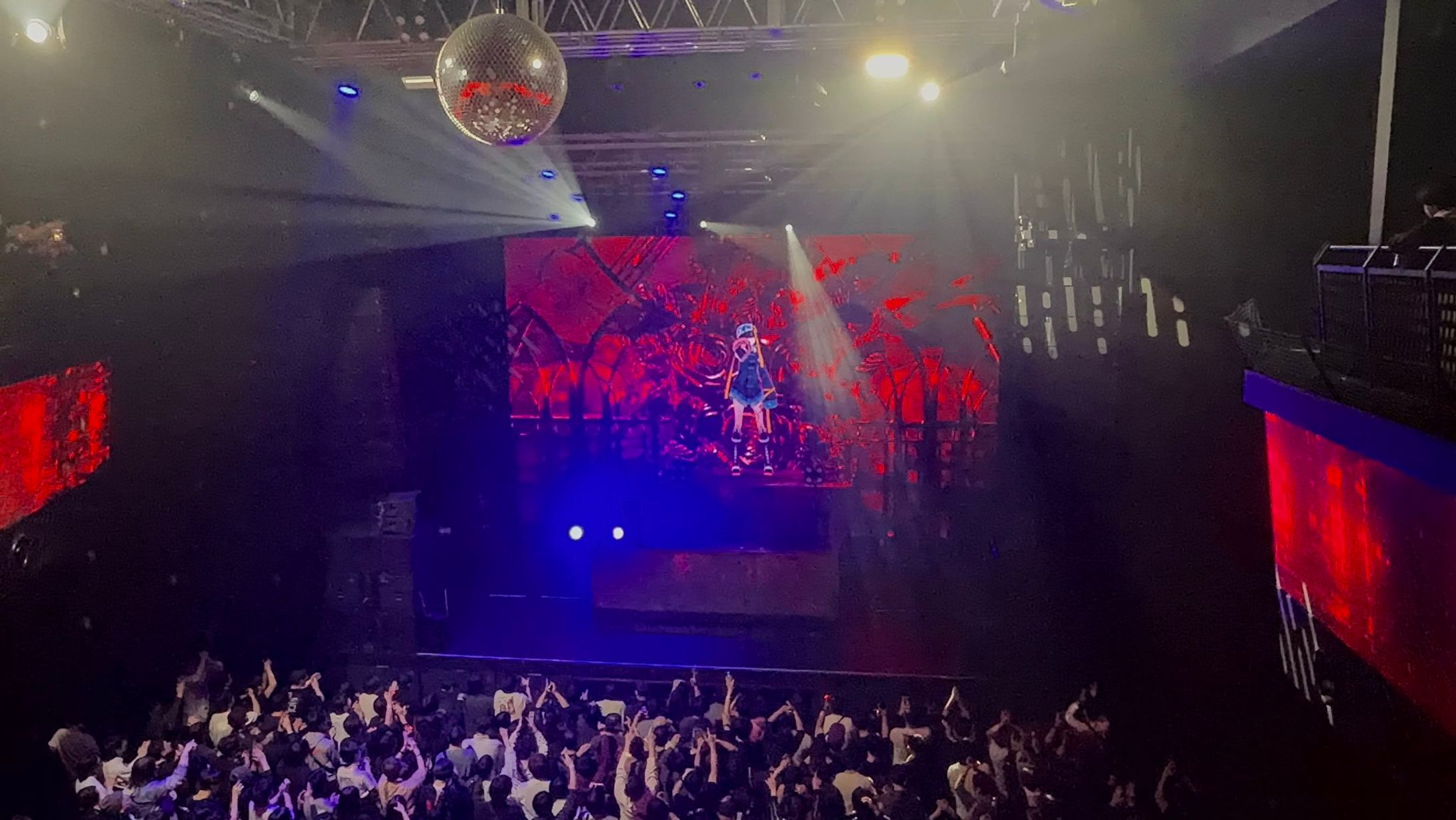 GOLDDISC 3DStageDesign/VJ - yosumi-1