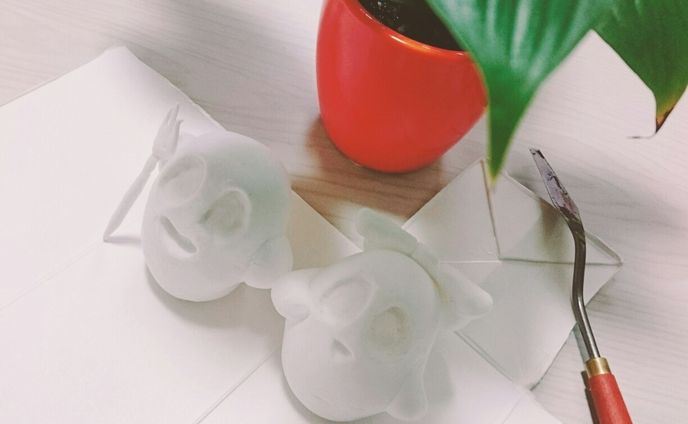 ハニホー！DAISOの、のび〜る紙粘土でランスシリーズに登場するハニーとハニ子🎀作りました