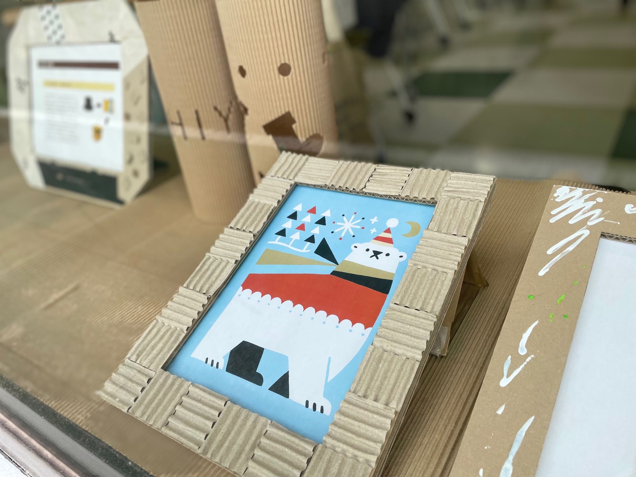 芦屋市商工会1階ウインドウ・ディスプレイ-1