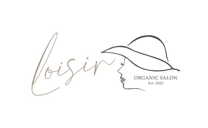 name logo、パリ