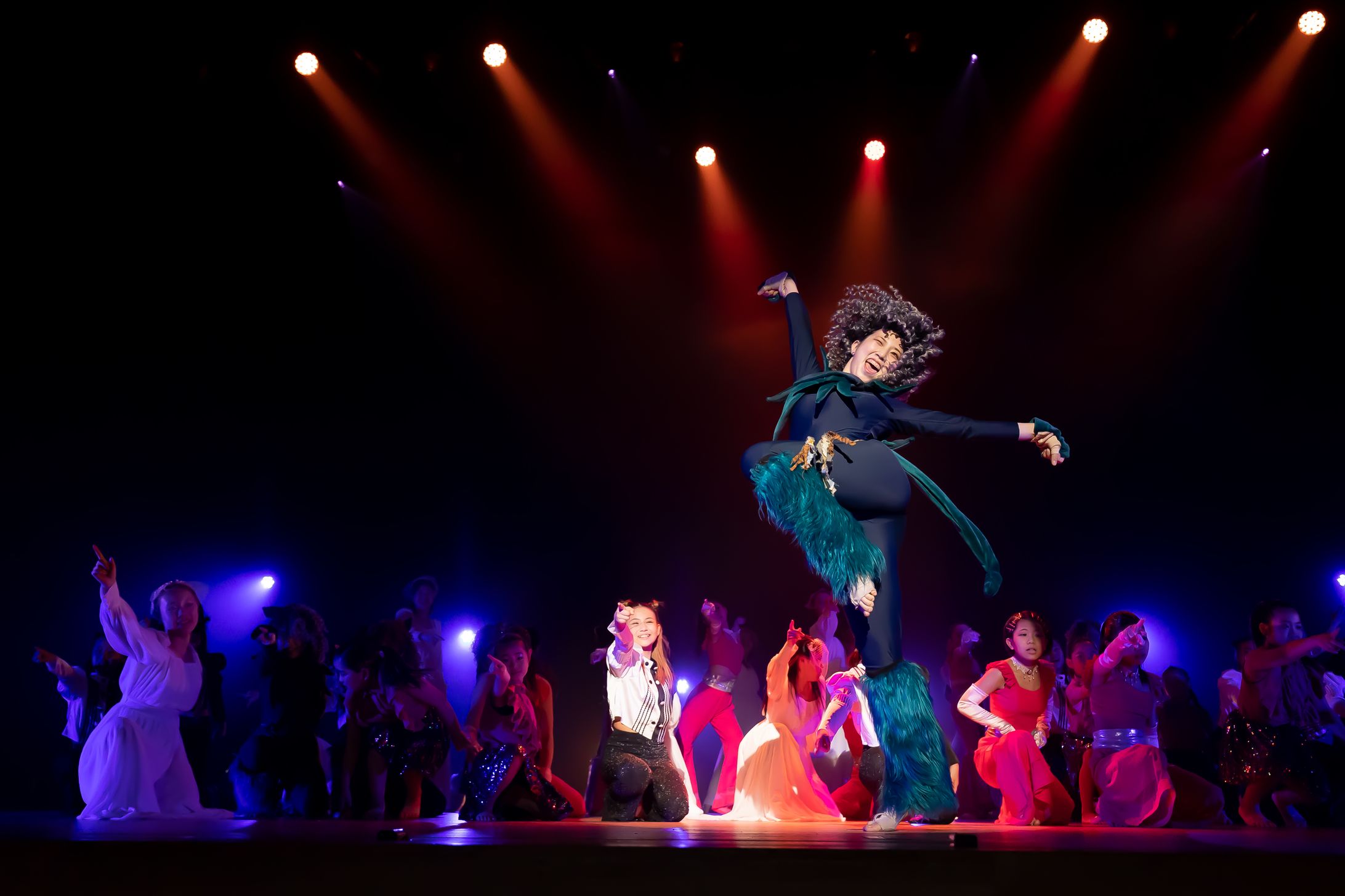 Stage / Performance-1
