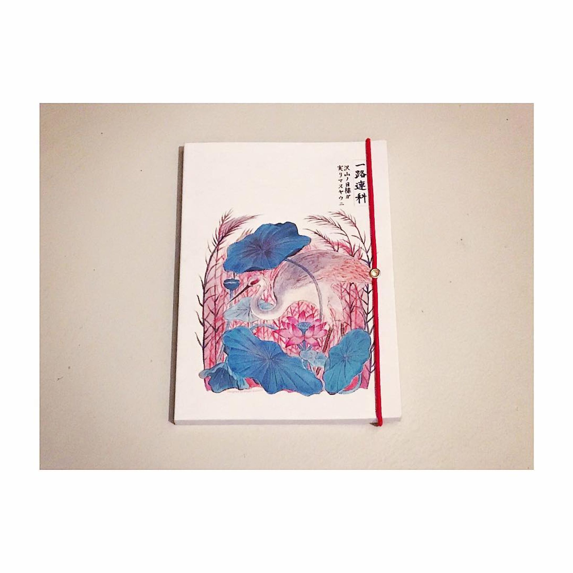 ノートにゴム紐つけてみた
 #東京キッチュ #吉祥用品 #葦 #蓮 #鷺 #design #illustration #notebook-1
