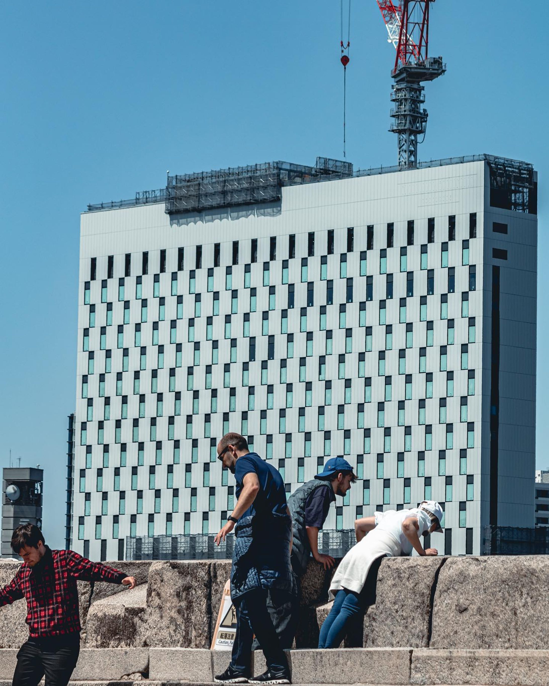 .
今日も一日お疲れ様でした🥬
これからお仕事の方、お仕事中の方はほどほどに🔥
.
.
(at. #大阪城 )
.
 #osakacastle 
#streetsnap #japan_daytime_view
#streetphotography #streetshootjapan #urbanandstreet #streetclassics #streetactivity #street_photo_daily
#street_incity #streetview #streetleaks #streetlife #streetartjaponism #best_moments_street #japancityblues 
#路地裏 #スナップ写真
#ファインダー越しの私の世界 #写真好きな人と繋がりたい
#大阪 #大阪観光 #osakajapan  #osakatrip-1