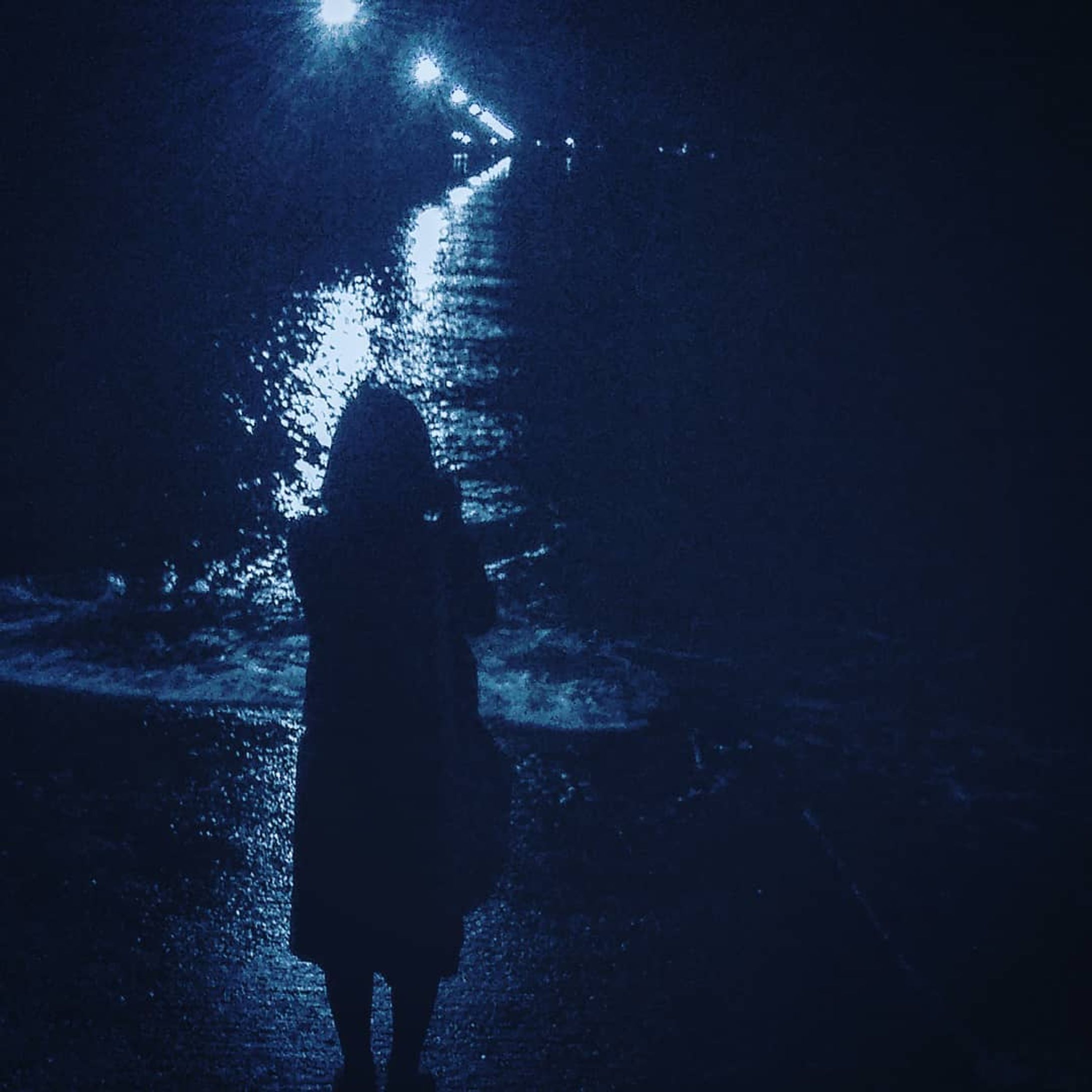 悲哀
#CanonEOS5D#熊本県#宇土市#長部田海床路#海#夜景#ポートレート#portrait-1