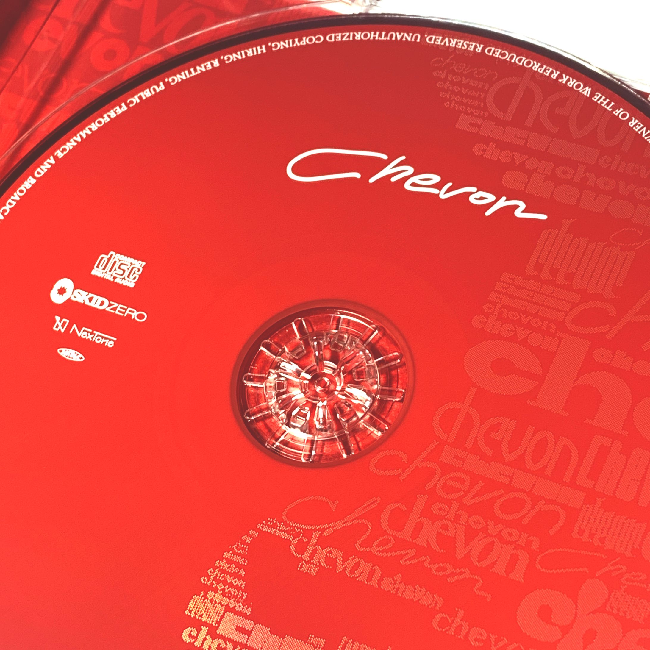 Chevon 1st full album 『Chevon』| アートワーク