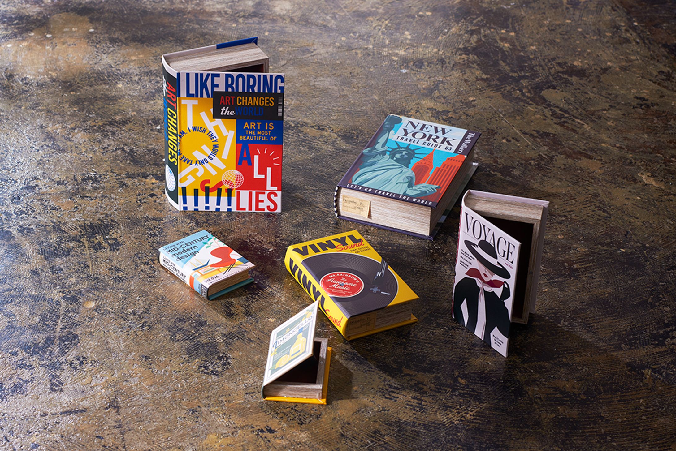 Book Box L NY Travel Guide-1