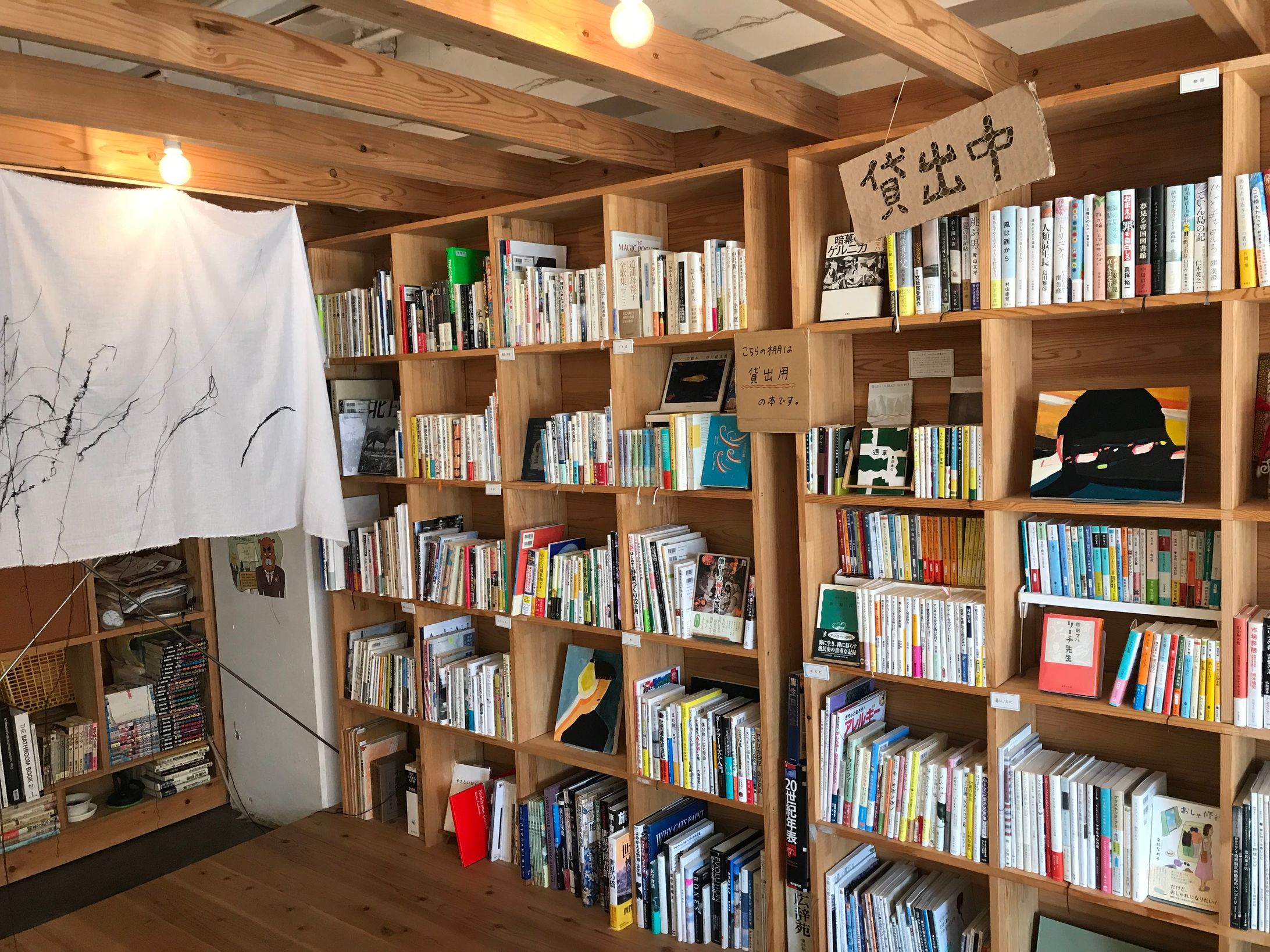 【施設紹介】 石巻まちの本棚～「本のある場所」を石巻に～石巻まちの本棚（docomo笑顔の架け橋Rainbowプロジェクト）-1